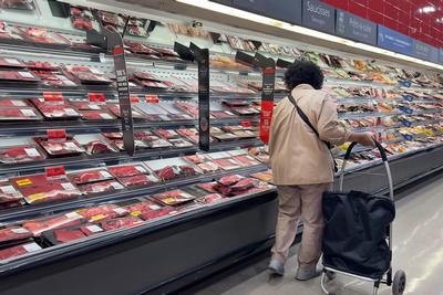 报告：牛肉正成加拿大「奢侈品」 民众烧烤习惯受冲击(图)