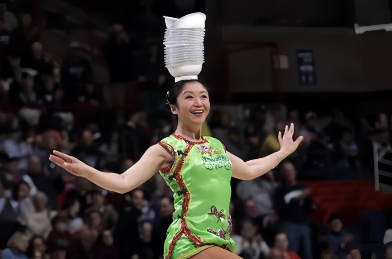 她用中国碗 “踢服”美国人 NBA最具统治力(组图)