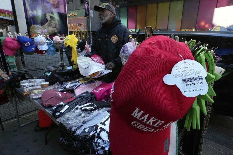 新关税生效 电脑手机、衣鞋手表、酒类恐都涨