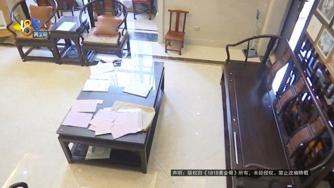 10年前百万买红木家具 扶手断裂面曝真相 浙男喊退货