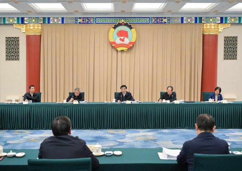 8名中国全国政协委员被撤销资格 多人去职未露面