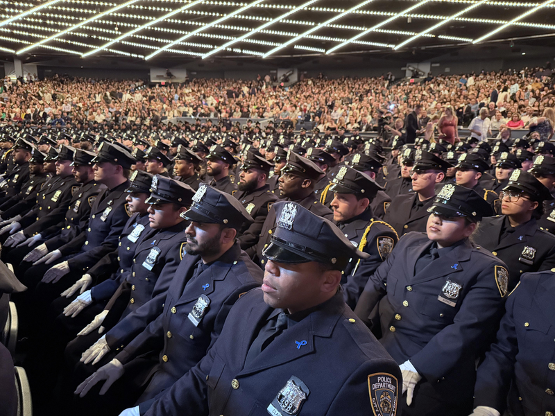 纽约市警今年招募逾4000新血 创单年份新高