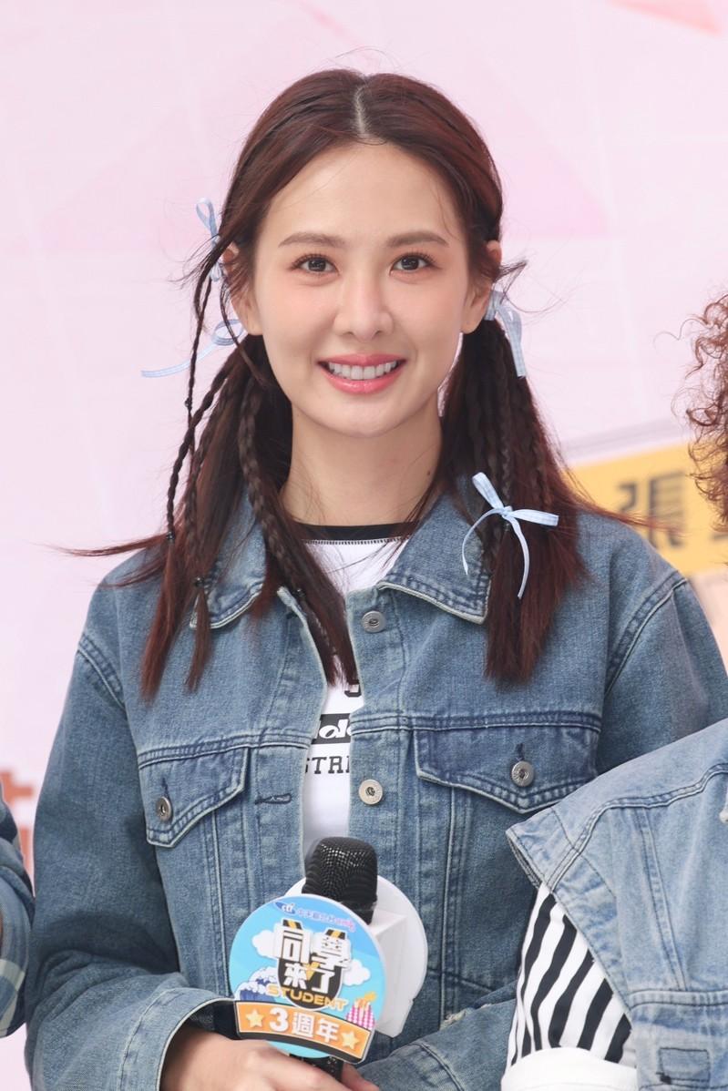 安心亚拍片误伤翁倩玉害狂滴鼻血 吓喊：我人生毁了