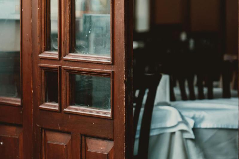 年长熟客突然不来喝汤了 佛州餐厅主厨警觉上门救回1命