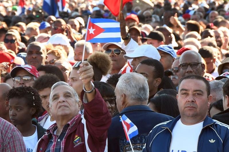 川普：古巴快倒了 美国不必动手