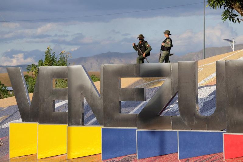 流亡人士：效忠马杜洛高官大权在握 委内瑞拉转型难