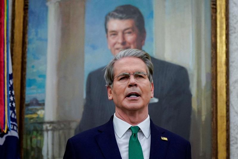 「调查鲍尔会造成一团乱」 贝森特忧虑成真了