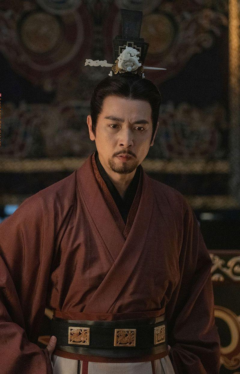 保剑锋「宠妻人设」翻车？ 「前妻」晒结婚证 爆他出轨隐婚黑历史