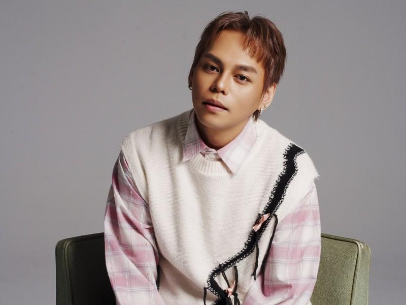 他曾打造YT亿万神曲 消失3年露面…存款剩4位数