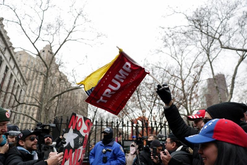 马杜洛夫妇出庭 拒绝美方指控